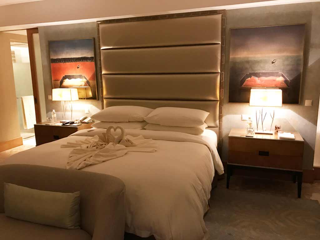 ザ・ムリア　ザ・バロンスイート・オーシャンビュールーム