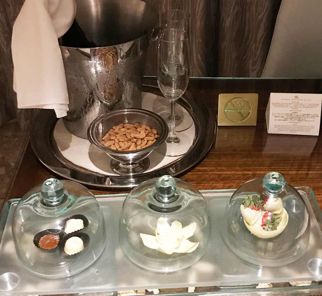 ザ・ムリア　ザ・バロンスイート・オーシャンビュールーム