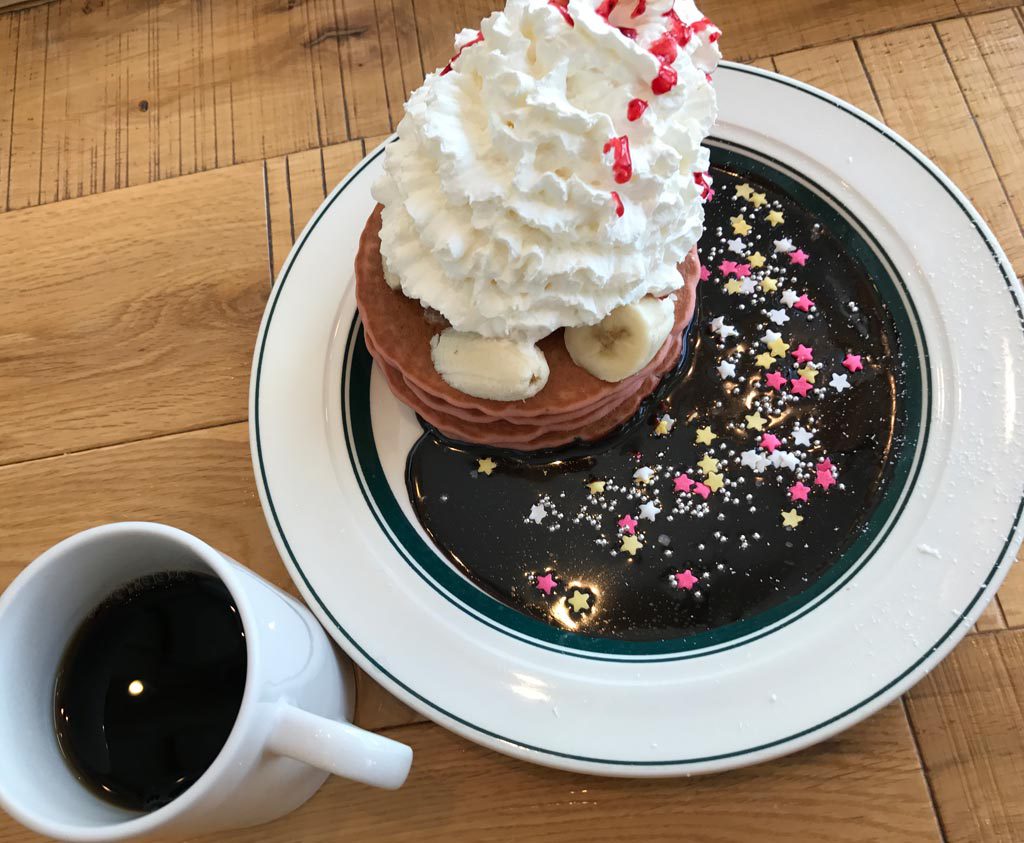 ナイトビューパンケーキ-エッグスンシングス