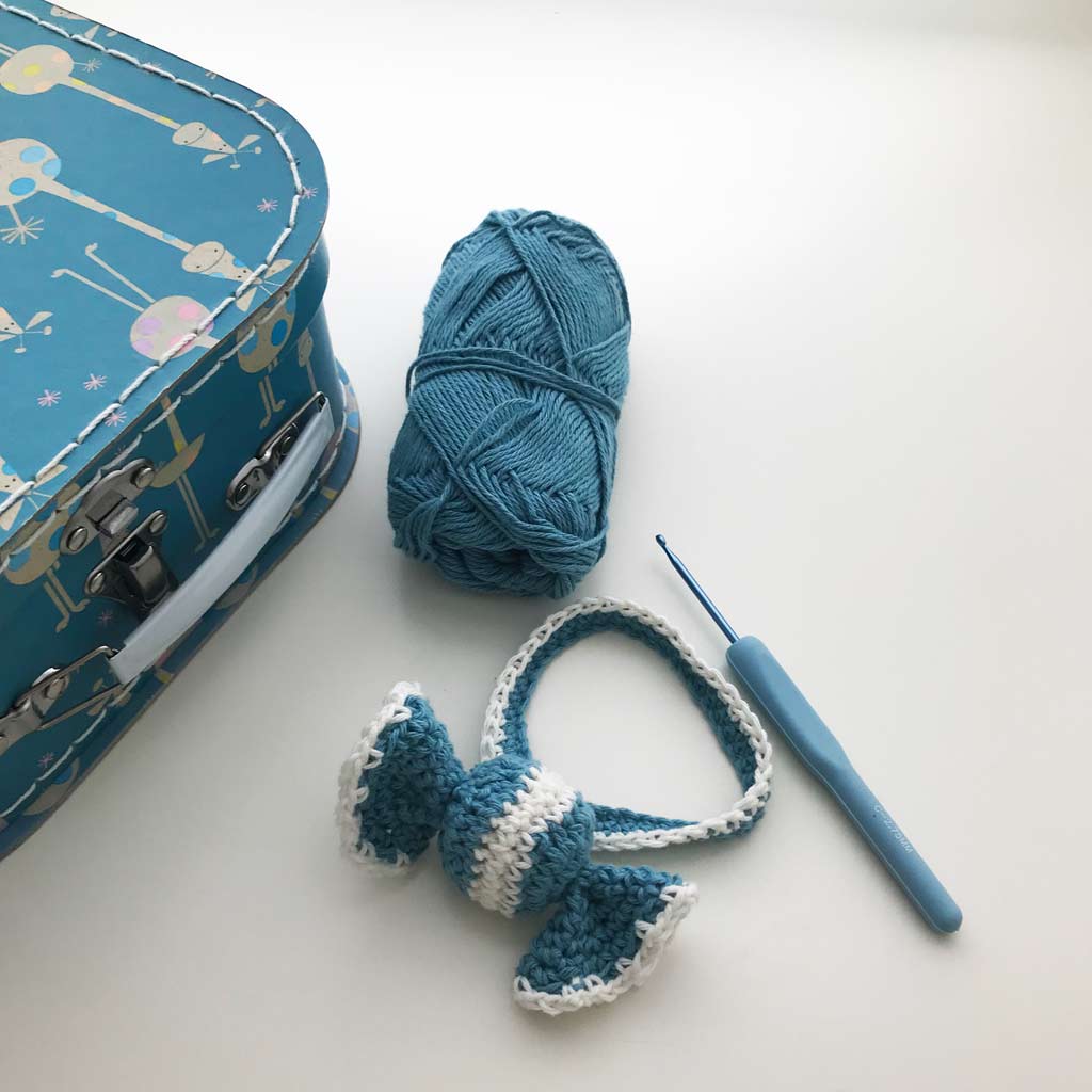 編み物で猫の首輪