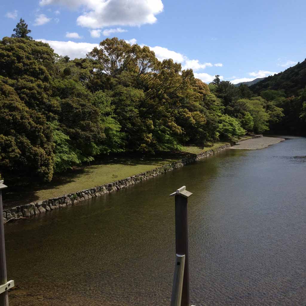 伊勢神宮 五十鈴川